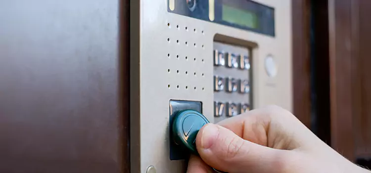 Enhanced Security Features Val-des-Monts