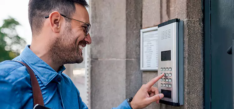 Advanced Solutions for Enhanced Security in Val-des-Monts, QC